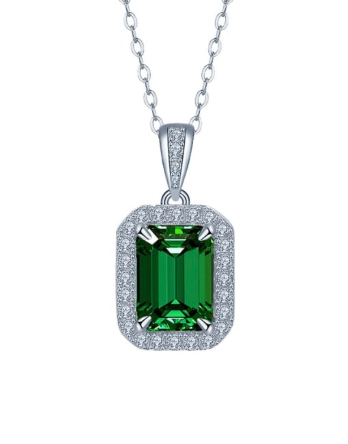 Emerald Necklace-set in diamonds