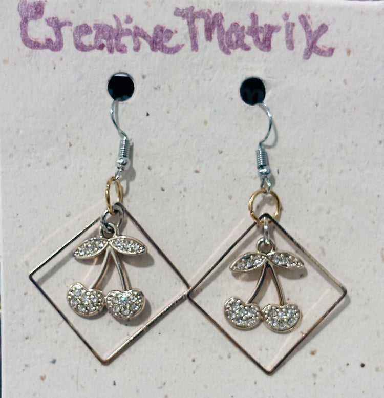 Earrings-Sparkling with embellishments - Handmade